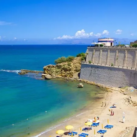 Guest house Egesta Mare 3*